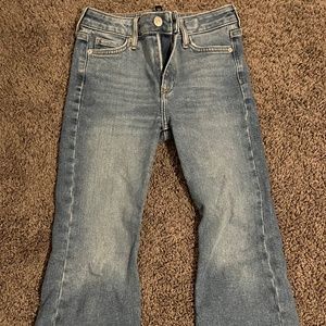 Girls F21 flare jeans